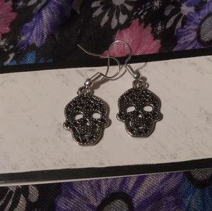 Retro Skull Earrings